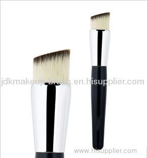 Angled Synthetic Hair Foundation Brush
