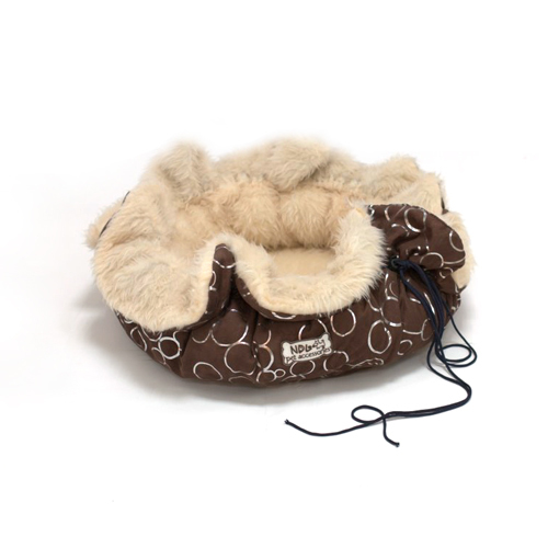 round pet bed with cording