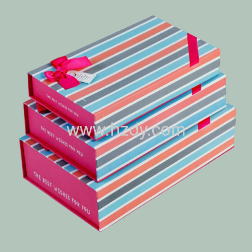 Paper gift box (3pcs / set)