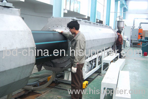 PE water supply and drainage pipe production line