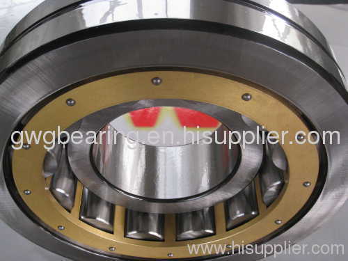 Cylindrical roller bearing with brass cage