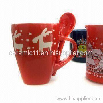 Ceramic christmas mug with spoon