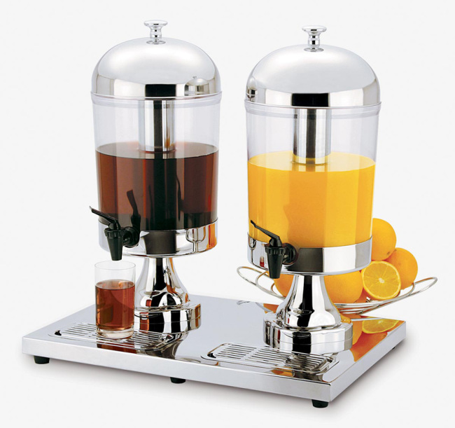 Commercial beverage dispenser