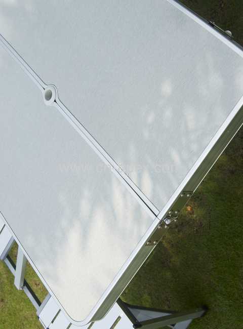 Aluminum integral type outdoor folding table