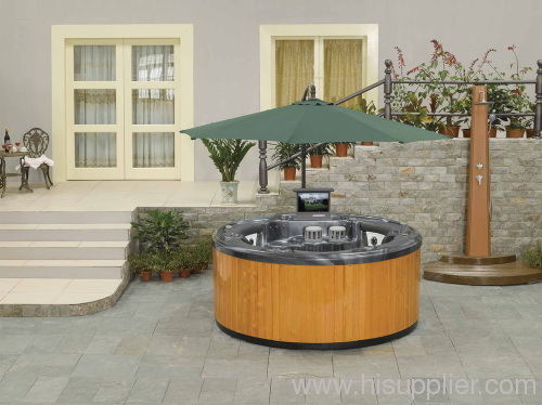 Outdoor massage hot tubs