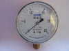 Low pressure gauge capsule pressure gauge