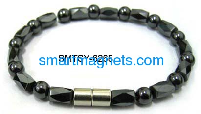 fashionable hematite magnetic bracelet