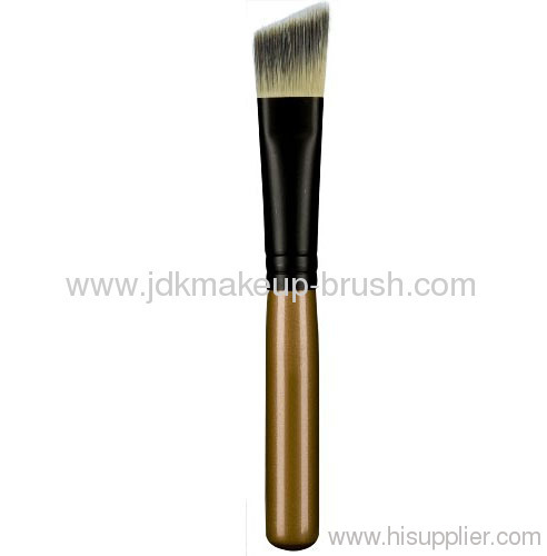 Beauty Angled Hair Foundation Brush