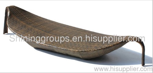 Mosaic rattan daybed C222