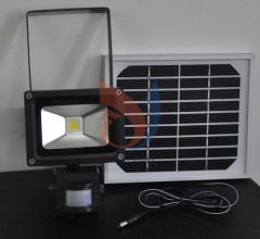 10W Rechargeable Solar powered LED PIR Sensor Light