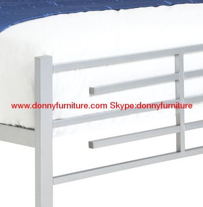 Rectangle metal bed