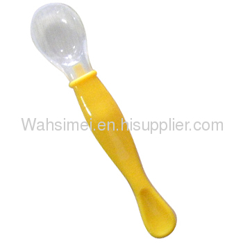 2012 fashion soft Silicone Baby Spoon
