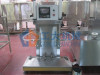 Beer keg filling machine