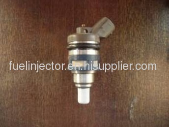 Nozzle Car Injector 16600-66U00 Fuel Injector