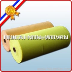 clean wipes in roll packing with various colors