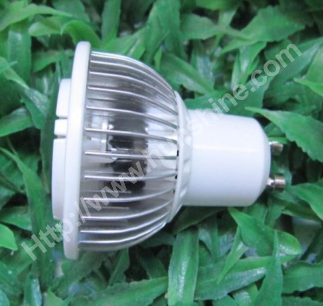 Die-casting aluminum/PC Epistar LED Spotlight