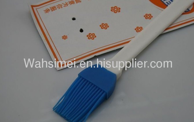 2012 popular bbq brush with easy clean silicone brushes 