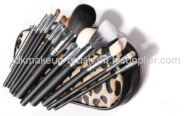 12PCS Cosmetic Brush Set with Leopard Pouch