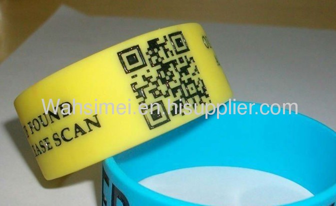 new arrival steel with silicone bracelet with QR 
