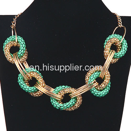 Costume Jewelry Cheap Punk Rock Hoop Link Chain Bib Necklace