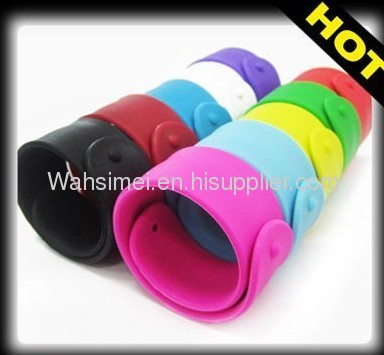 Christmas gift with silicone wristband for promotion,silicone snap bracelet