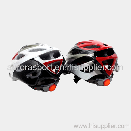 BMX helmet with in-mold echnology