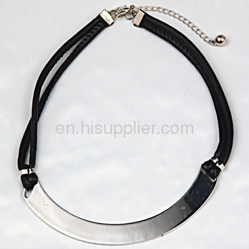 Fashion Punk Style Jewerly Black White Leather Choker Bib Necklace For Women