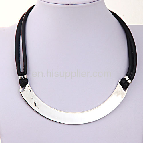 Fashion Punk Style Jewerly Black White Leather Choker Bib Necklace For Women