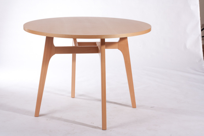 classic fine non-foldable wooden round dining tables