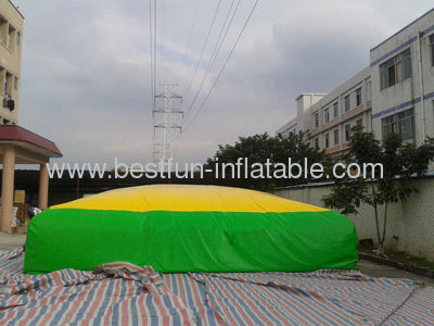 Inflatable Big Air Bag For Adventure And Skiing