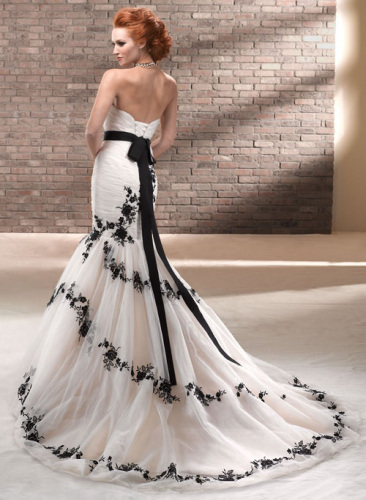 GEORGE BRIDE Mermaid Net Over Satin Chapel Train Wedding Dress With Black Appliques