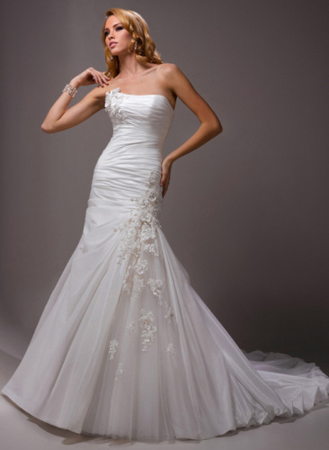 Wedding gown 2013