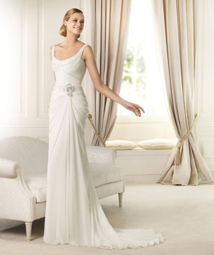 Royal Lace Bridal Gown