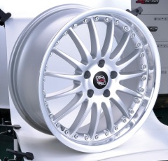 Alloy wheel