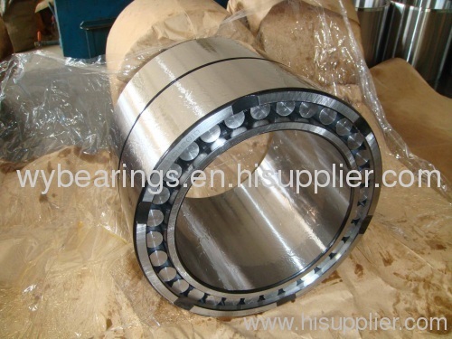 Four-row cylindrical roller bearing