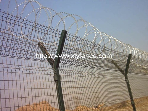 airport isolation fence
