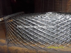 small hole expanded wire mesh