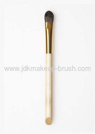 Tapered Oval Shadow Sable Brush