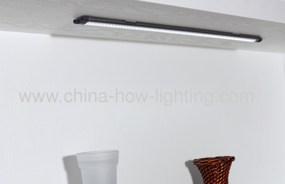 2.7w-10W LED Strip Cabinet LED Light with Multi-function choice