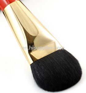 Large makeup blush brush with Good goat hair
