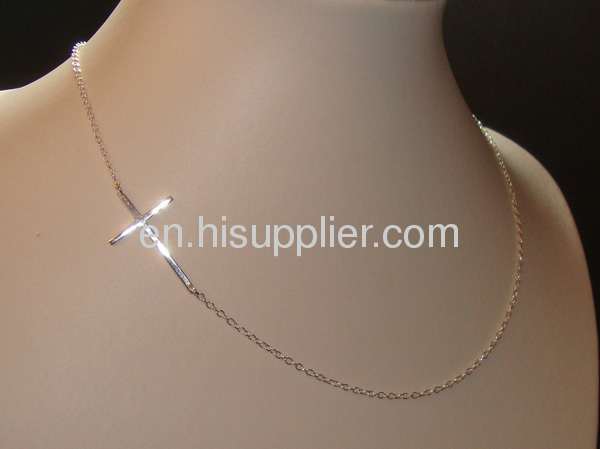 Wholesale Sterling Silver Cross Sideway Necklace Jewelry For Women