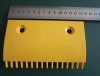 LG escalator -middle Comb 145x90x90 16 teeth yellow plastic