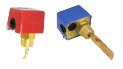 Paddle flow switch for gas and liguid