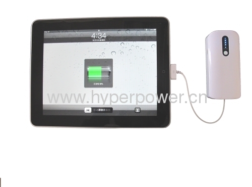 Power Bank with retractable cable with 4500mAH