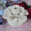Aromatic White Ceramic Flower Diffuser For Decorative Air Freshener TS-CF013