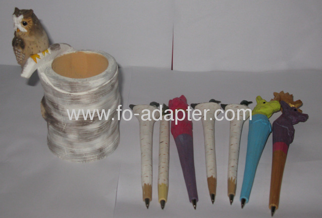 Wooden Carved Pen Cup with Lovely Painting