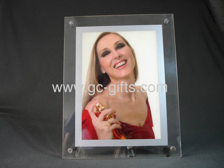 5R Acrylic picture frames with bolt stands