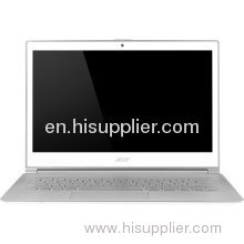 Acer Aspire S7-391-6810 - Core i5 1.7 GHz - 128 GB SSD - 13.3″ 1920 x 1080 - 4 GB RAM - White