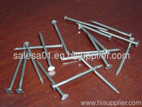 Common round wire nails