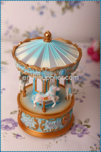 Plastic exquisite small Carousel music box carousel music box